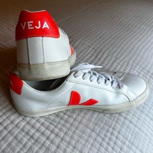 Veja Esplar in Neon Orange